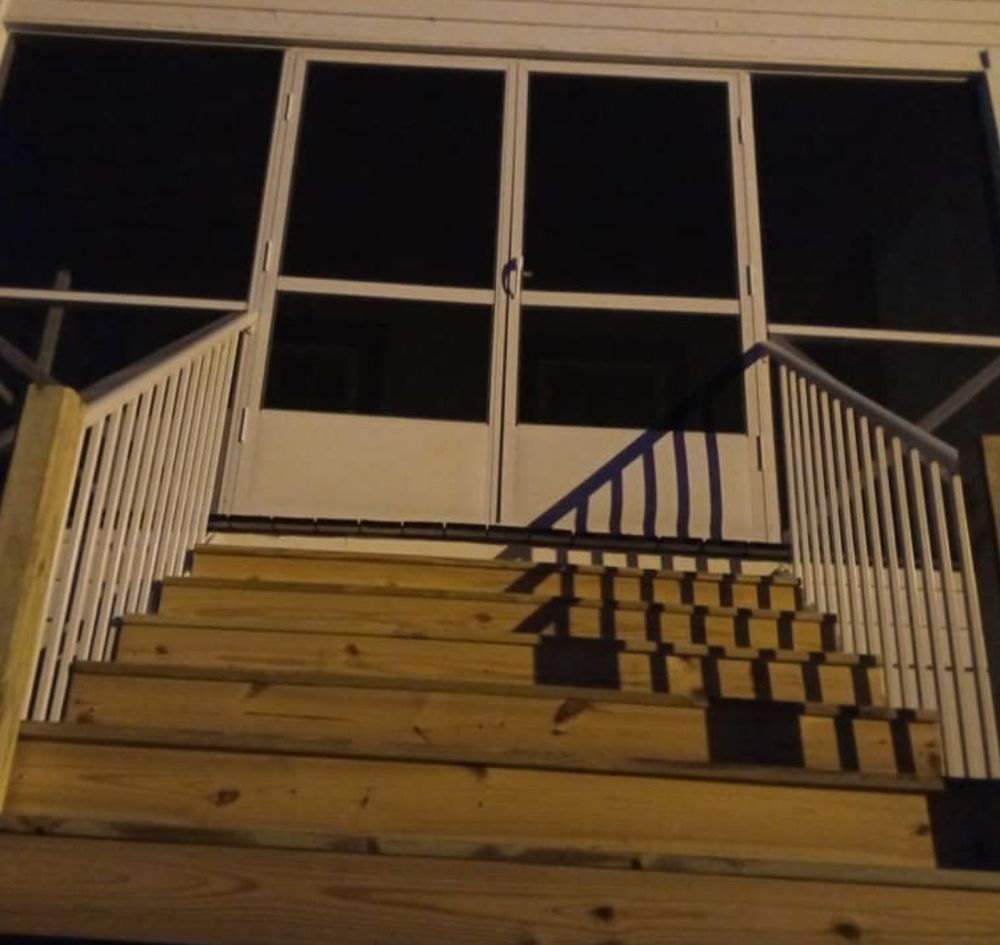 Slide of Busybee construction & outdoor Aesthetics