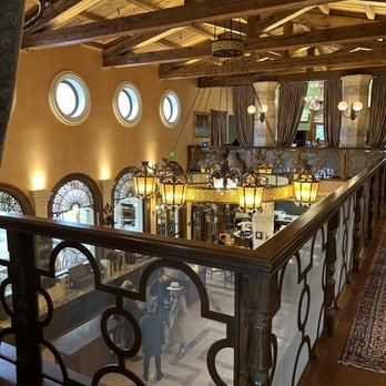 Piazza Del Dotto - Upstairs tasting room - Wineries Near Me - Napa, California Piazza Del Dotto - Upstairs tasting room - Wineries Near Me - Napa, California