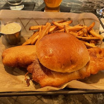 The Woods House Historic Pub - Haddock Fish & Chips - Pubs Near Me - Pittsburgh, Pennsylvania The Woods House Historic Pub - Haddock Fish & Chips - Pubs Near Me - Pittsburgh, Pennsylvania