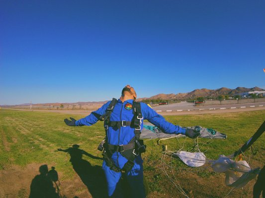 Skydive Elsinore by null