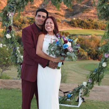 Flowers Del Sol - Wedding day was so beautiful and special!! Look at that beautiful flower arch! Also, I am a Flores who loves Flores - Florists Near Me - Corona, California
