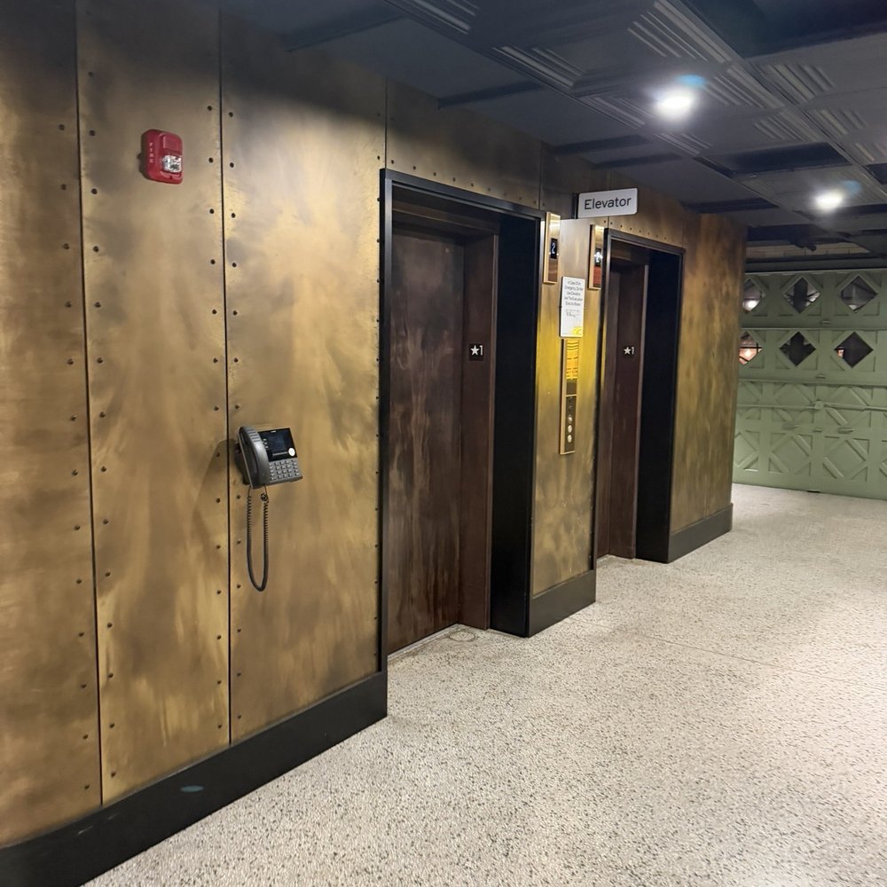Bottleworks Hotel - Hotels Near Me - Indianapolis, Indiana
