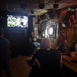 Hilltop Tavern - Away team today