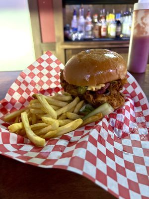 The Peak Inn by null