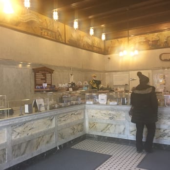 Usinger's - Meat Shops Near Me - Milwaukee, Wisconsin