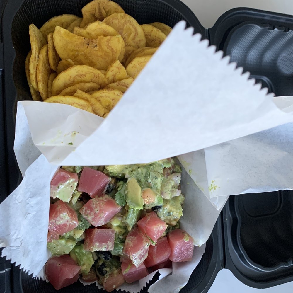 Guaca Go - Ahi tuna and plantain chips - Fast Food Near Me - Boynton Beach, Florida Guaca Go - Ahi tuna and plantain chips - Fast Food Near Me - Boynton Beach, Florida