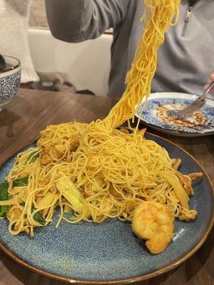 Shang Noodle Chicago Streeterville by null
