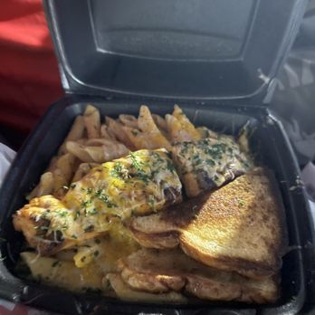 Hungry AF - Salmon pasta - Chicken Wings Near Me - Decatur, Georgia