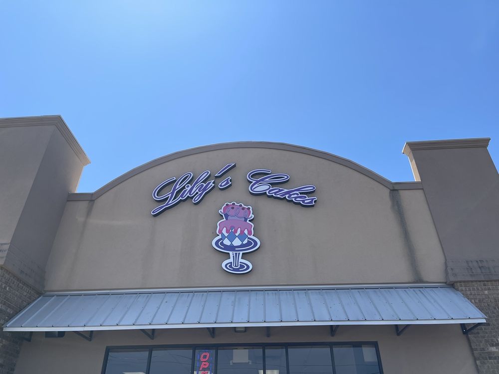 LILY’S CAKES Updated September 2024 87 Photos & 108 Reviews 360 W Central Texas Expy