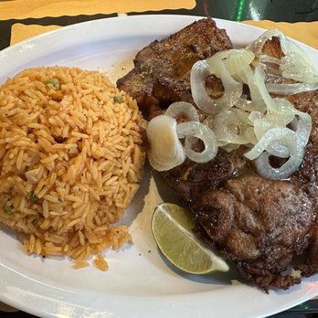 Cha Cha Cha Cuban Cafe - Chuleta/Pork Chops - Cuban Near Me - Kenilworth, New Jersey