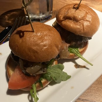 Oswego Grill - Wagyu Sliders - Steakhouses Near Me - Clackamas, Oregon Oswego Grill - Wagyu Sliders - Steakhouses Near Me - Clackamas, Oregon