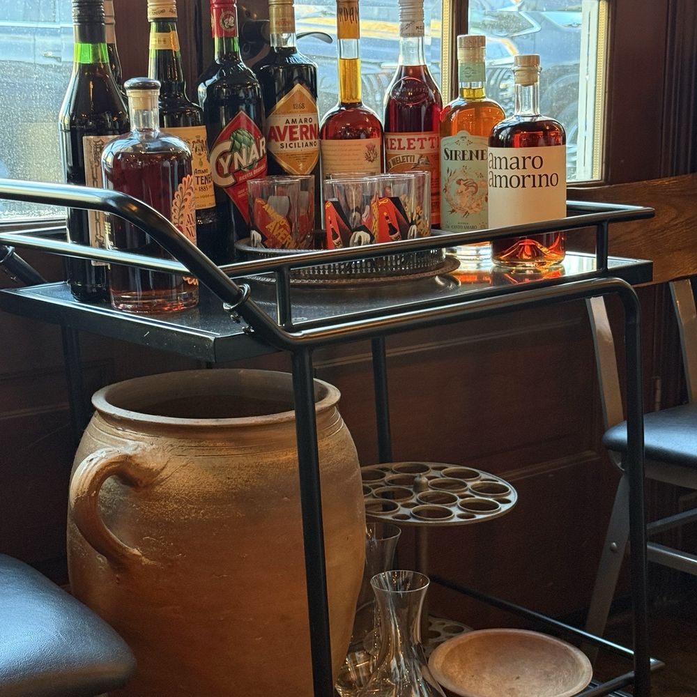 Bacaro Primo - Dining room decor - Italian Near Me - Kansas City, Missouri