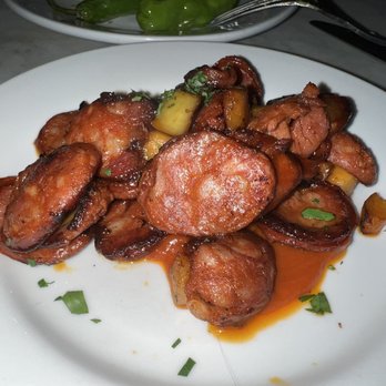 El Born - Chorizo with apple - Spanish Near Me - Brooklyn, New York El Born - Chorizo with apple - Spanish Near Me - Brooklyn, New York