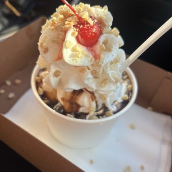 Jim's Famous 1/4 Pound Burger - Sundae - Burgers Near Me - Rosemead, California