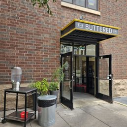 THE BUTTERED TIN - Updated February 2026 - 700 Photos & 772 Reviews ...