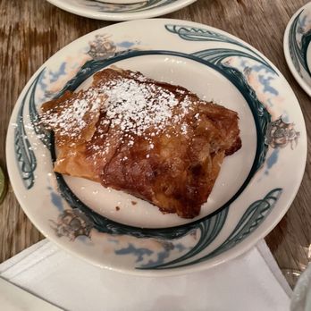 Peter Luger - Apple Strudel - Steakhouses Near Me - Brooklyn, New York