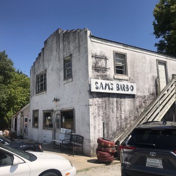 Sam's Bar-B-Q - Barbeque Near Me - Humboldt, Tennessee