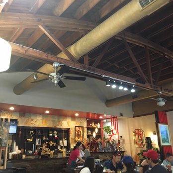 King Pho - interior - Vietnamese Near Me - Chicago, Illinois