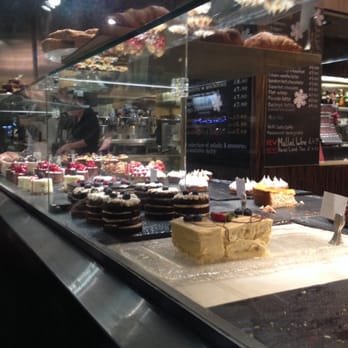 L'Eto Caffe - Delectable desserts - Cafes Near Me - London, XGL L'Eto Caffe - Delectable desserts - Cafes Near Me - London, XGL