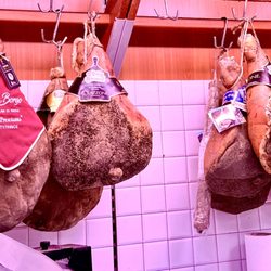 Poli / Roberto - prosciutto selection including our favorite, Il Borgo Salumi di Sienna