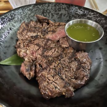 ReMixx Bar & Grill - Rib eye - Dance Clubs Near Me - Honolulu, Hawaii ReMixx Bar & Grill - Rib eye - Dance Clubs Near Me - Honolulu, Hawaii