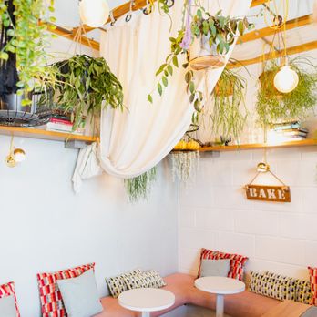 Arapina - Indoor seating - Gluten-Free Near Me - London, XGL Arapina - Indoor seating - Gluten-Free Near Me - London, XGL