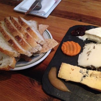 Murray's Cheese Bar - Happy hour $10 cheese flight - Wine Bars Near Me - Long Island City, New York Murray's Cheese Bar - Happy hour $10 cheese flight - Wine Bars Near Me - Long Island City, New York