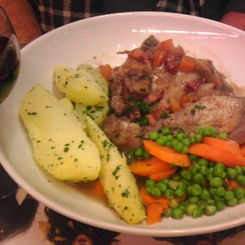 Le Plattsteen - Coq Au Vin - Restaurants Near Me - Brussels, BRU Le Plattsteen - Coq Au Vin - Restaurants Near Me - Brussels, BRU