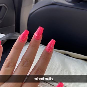 Luxe Nail Lounge - Nail Salons Near Me - Fairfax, Virginia Luxe Nail Lounge - Nail Salons Near Me - Fairfax, Virginia