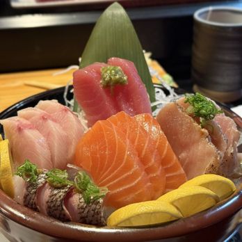 Hana Haru Restaurant - Sushi Bars Near Me - El Segundo, California Hana Haru Restaurant - Sushi Bars Near Me - El Segundo, California