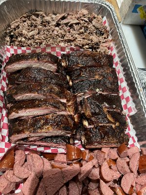 Elmer's BBQ by null