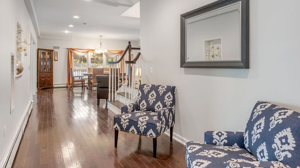 CLOVER HILL Updated September 2024 794 High Mountain Rd, North