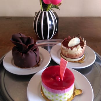 Masse's Pastries - Ruffle torte, Passion Fruit and White Chocolate, Mocha Walnut - Bakeries Near Me - Berkeley, California