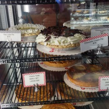 La Baguette Bistro - Dessert area - Bakeries Near Me - Oklahoma City, Oklahoma