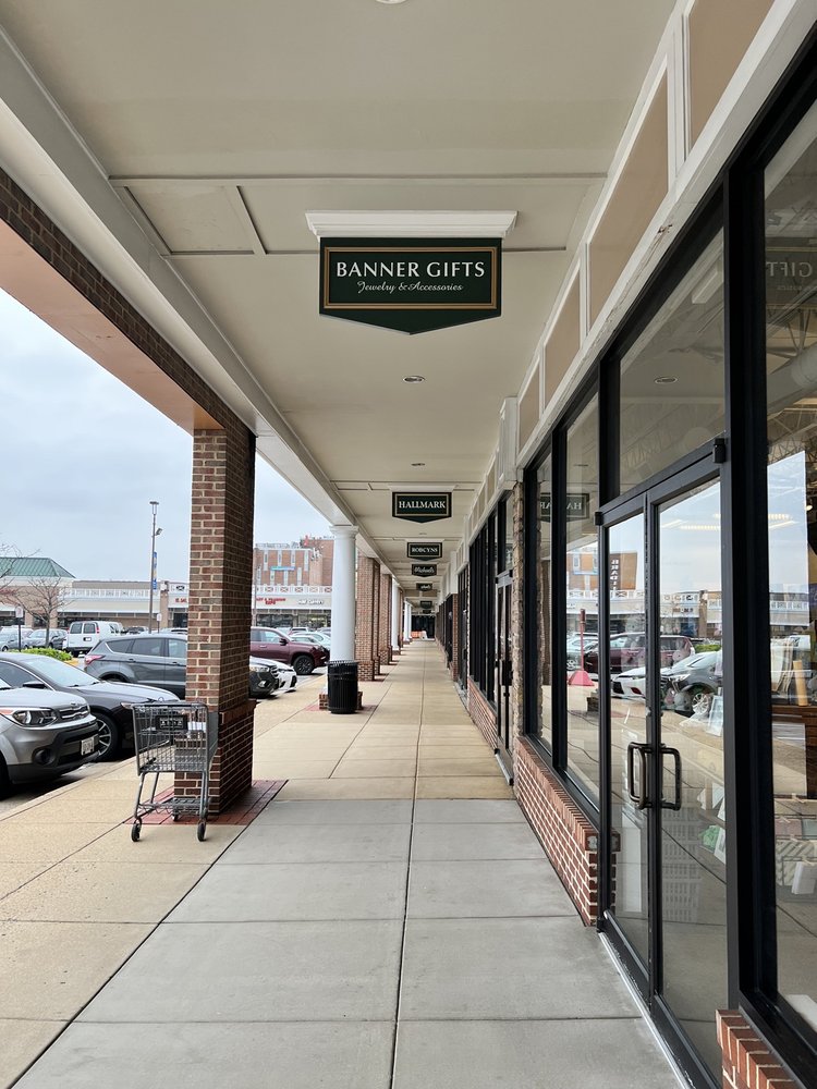 HALLMARK CREATIONS Updated August 2024 26 Reviews 3670 King St