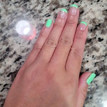 Essence Salon & Nail Spa - Gel manicure - Hair Salons Near Me - Artesia, California Essence Salon & Nail Spa - Gel manicure - Hair Salons Near Me - Artesia, California