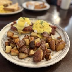 Eggs Benedict