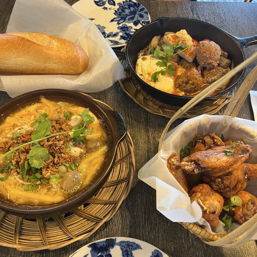 Saigon Oi - Vietnamese Near Me - Sacramento, California