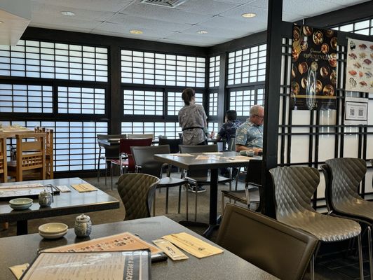 Yohei Sushi Restaurant by null