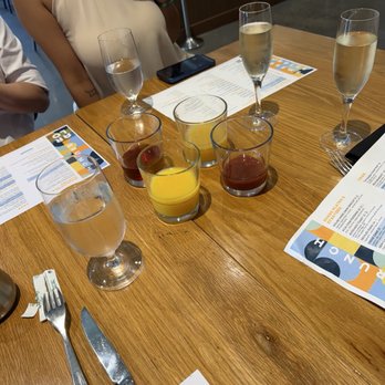 ARLO - Bottomless Mimosas - New American Near Me - San Diego, California ARLO - Bottomless Mimosas - New American Near Me - San Diego, California