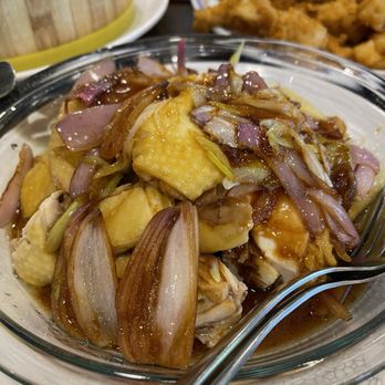 Neptune Palace Seafood Restaurant - Soy sauce chicken - Dim Sum Near Me - Surrey, British Columbia Neptune Palace Seafood Restaurant - Soy sauce chicken - Dim Sum Near Me - Surrey, British Columbia