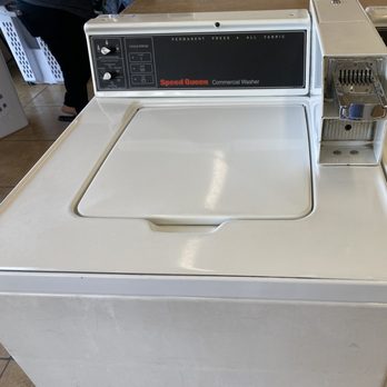 Speed Queen Washateria - Small washer - Laundromat Near Me - Galveston, Texas Speed Queen Washateria - Small washer - Laundromat Near Me - Galveston, Texas
