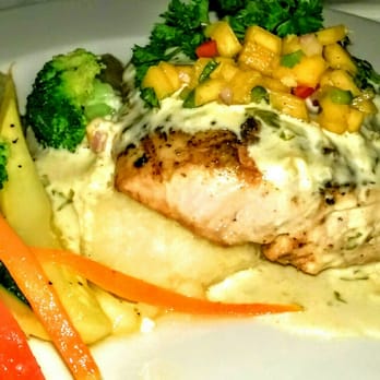 Butterfly Café - Delicious Mahi Mahi - Seafood Near Me - Marathon, Florida