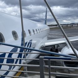 Alaska Airlines - These little planes! Argh!