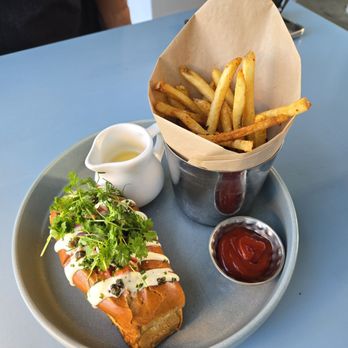 Lost Property - Lobster roll n fries - Cocktail Bars Near Me - Palm Springs, California