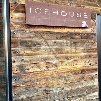 Icehouse - Not this entrance - New American Near Me - Minneapolis, Minnesota