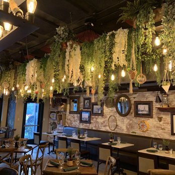 Rusticucina - Decor - Italian Near Me - San Diego, California Rusticucina - Decor - Italian Near Me - San Diego, California