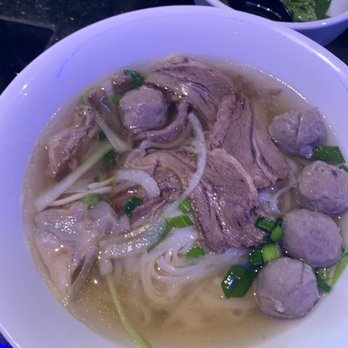 Lac Vien Vietnamese Restaurant - Pho with beef brisket and beef balls. - Vietnamese Near Me - North York, Ontario