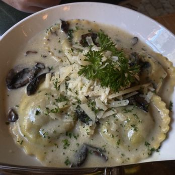 Canto - Mushroom ravioli - Italian Near Me - New York, New York Canto - Mushroom ravioli - Italian Near Me - New York, New York