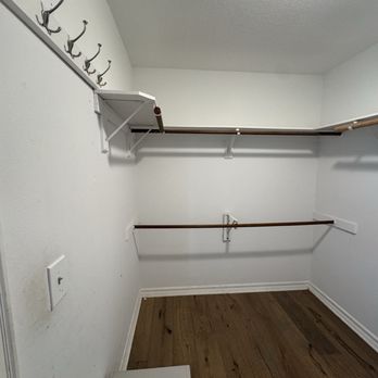 Custom Closets 805 - Before - Cabinetry Near Me
